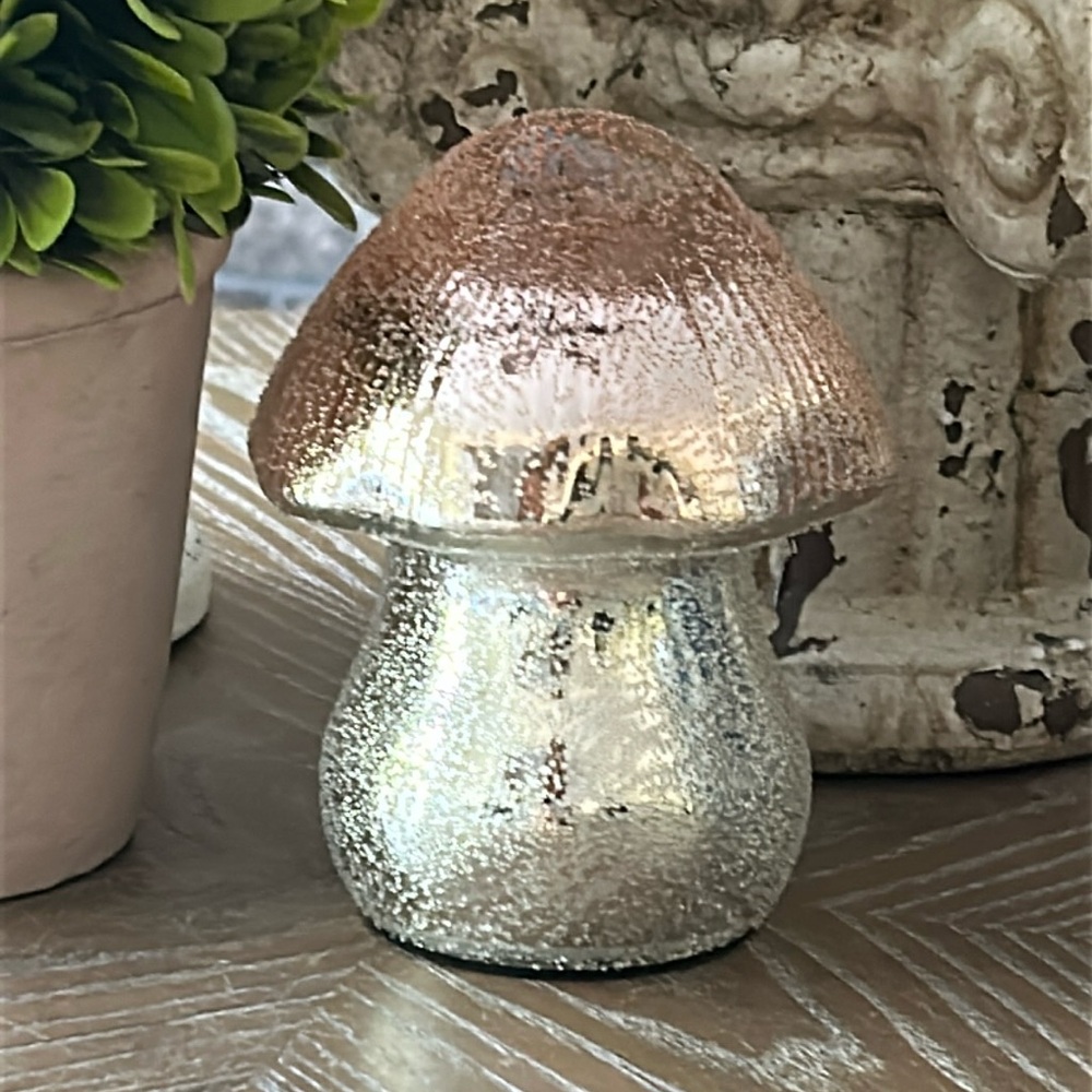 NEW! Shabby Chic Cottage Metallic Copper Glass Fall Autumn Harvest Mushroom